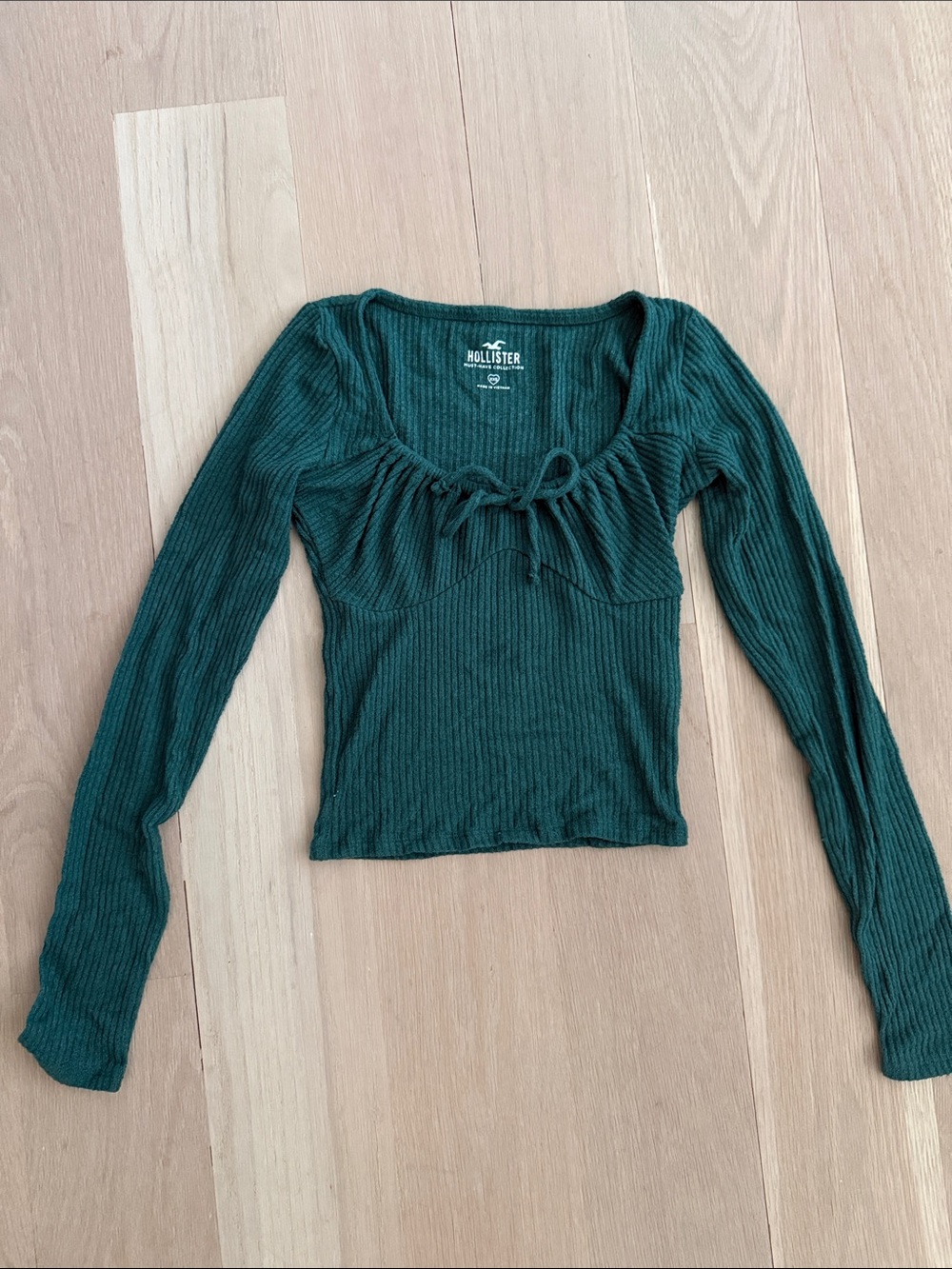 Hollister XXS Dark Green Ribbed Long-Sleeve Tie-Front Top